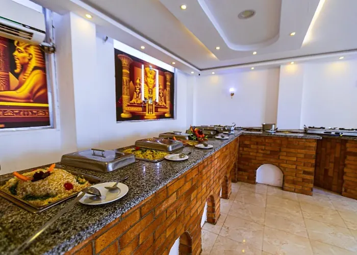 Fox House Hurgada