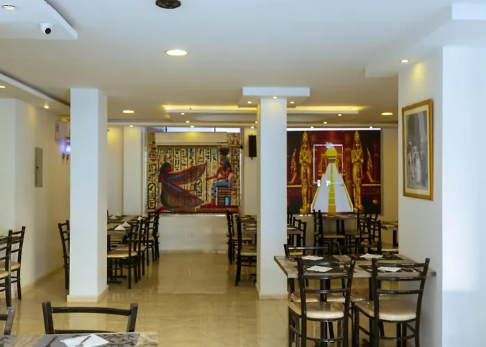 Fox House * Hurgada